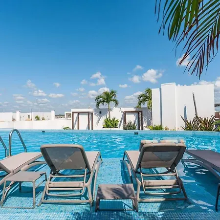 Luxury Condo 1Br 100Mb Gym Sauna Rooftop Pool